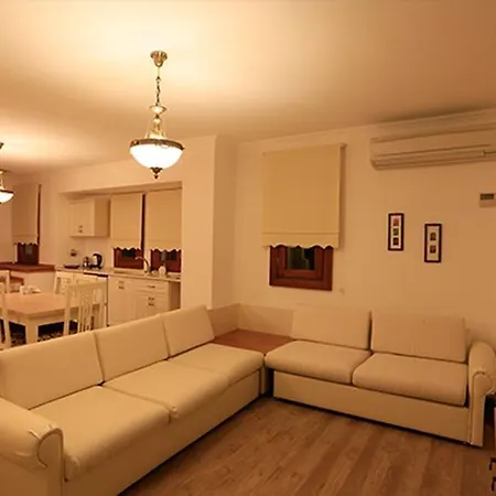 호텔 케르메 오토만 고코바 아키아카